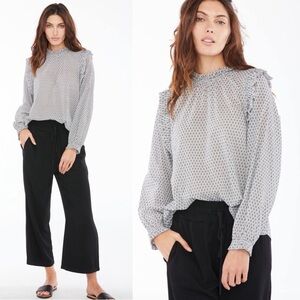 Sundays Alexa Blouse 100% Cotton Ruffle Sleeves Grey Print Small